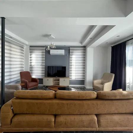 Luxury In Oeluedeniz ヴィラ フェティエ