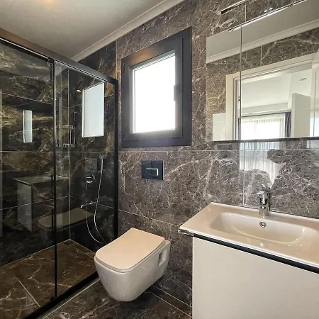 Luxury In Oeluedeniz ヴィラ