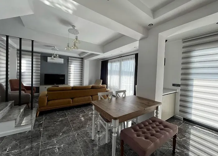 Luxury In Oeluedeniz Vila *